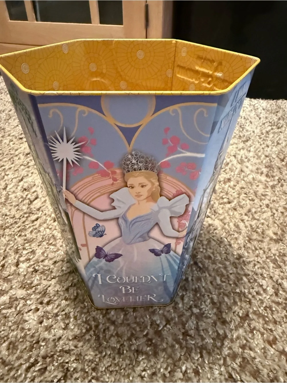 The Yellow Brick Road Decorative popcorn bin - UNUSED